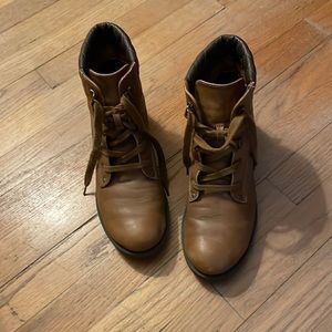 Brown tie boots